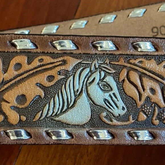 Vintage Western Belt Saddle Leather with Horse Buckle  XS/S main image 5